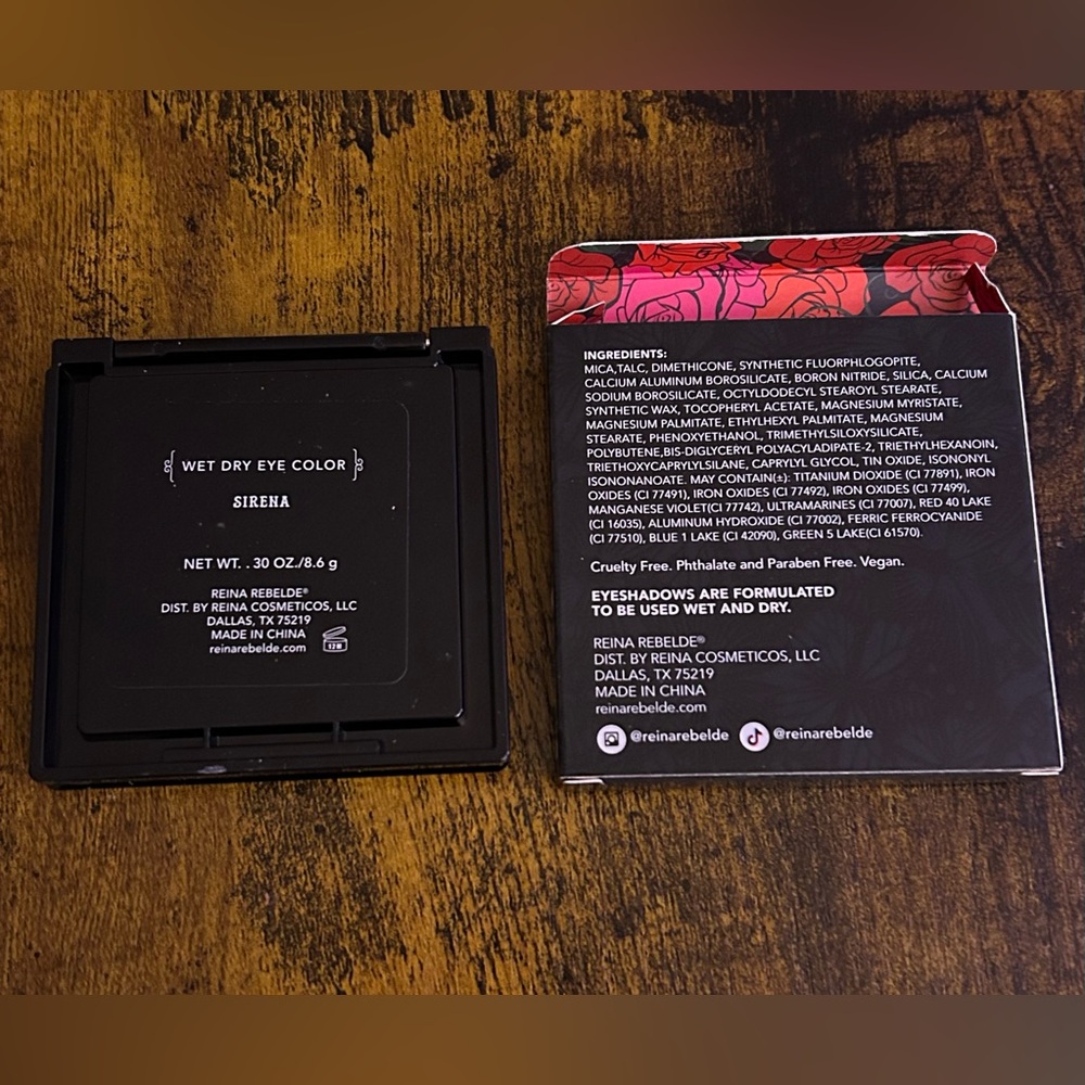 ❤️ Reina Rebelde Eyeshadow Palette ❤️ - Picture 7 of 7